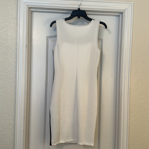 NWOT VENUS bodycon dress size small - Picture 2 of 7